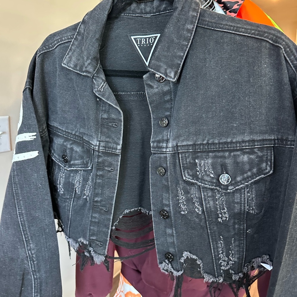 “Vegas Baby” Crop Denim Jacket - Picture 2 of 2